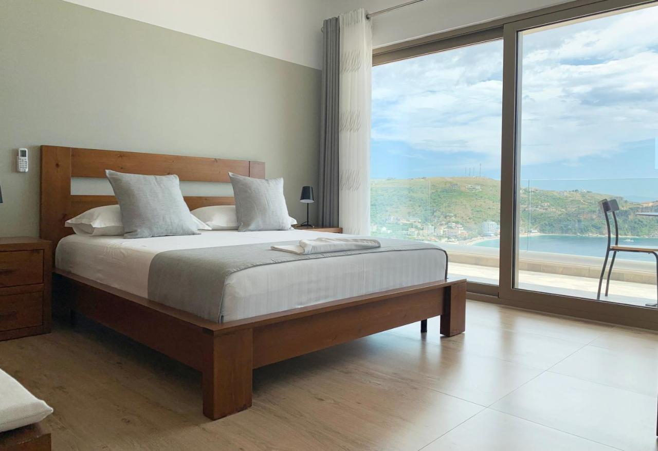 Vila 8 Hotel Himarë Eksteriør billede